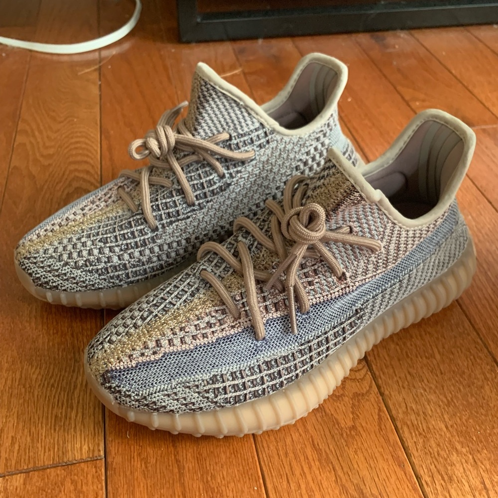 Yeezy Boost 350 size 6.5